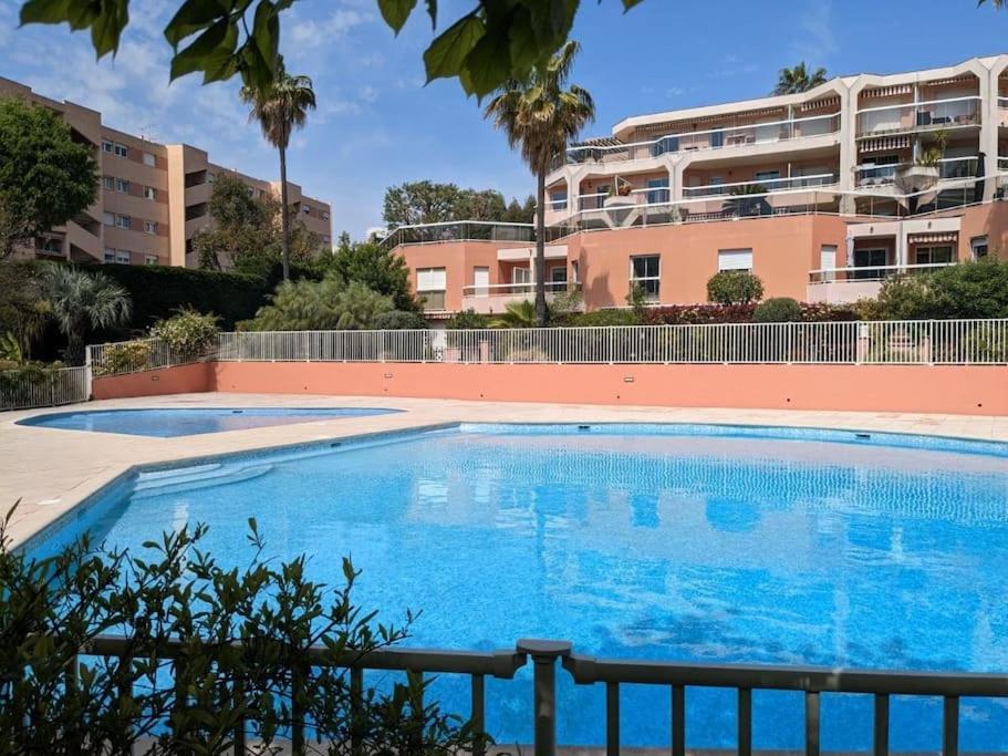 Appartement Vue Mer Sur Les Hauteurs De Nice Exterior photo